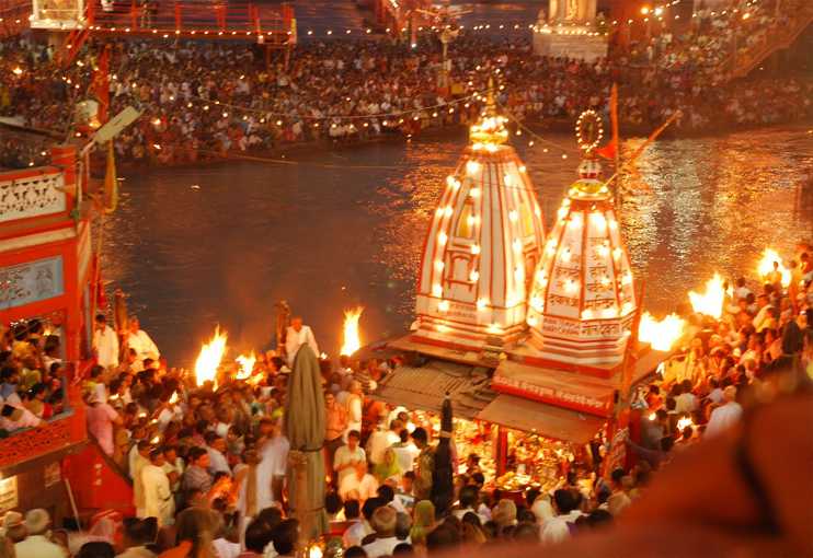 Ganga Aarti ceremony with a large crowd